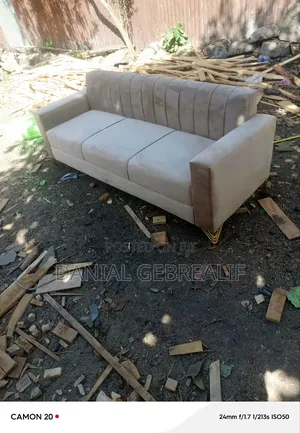 Sofa Code 4059