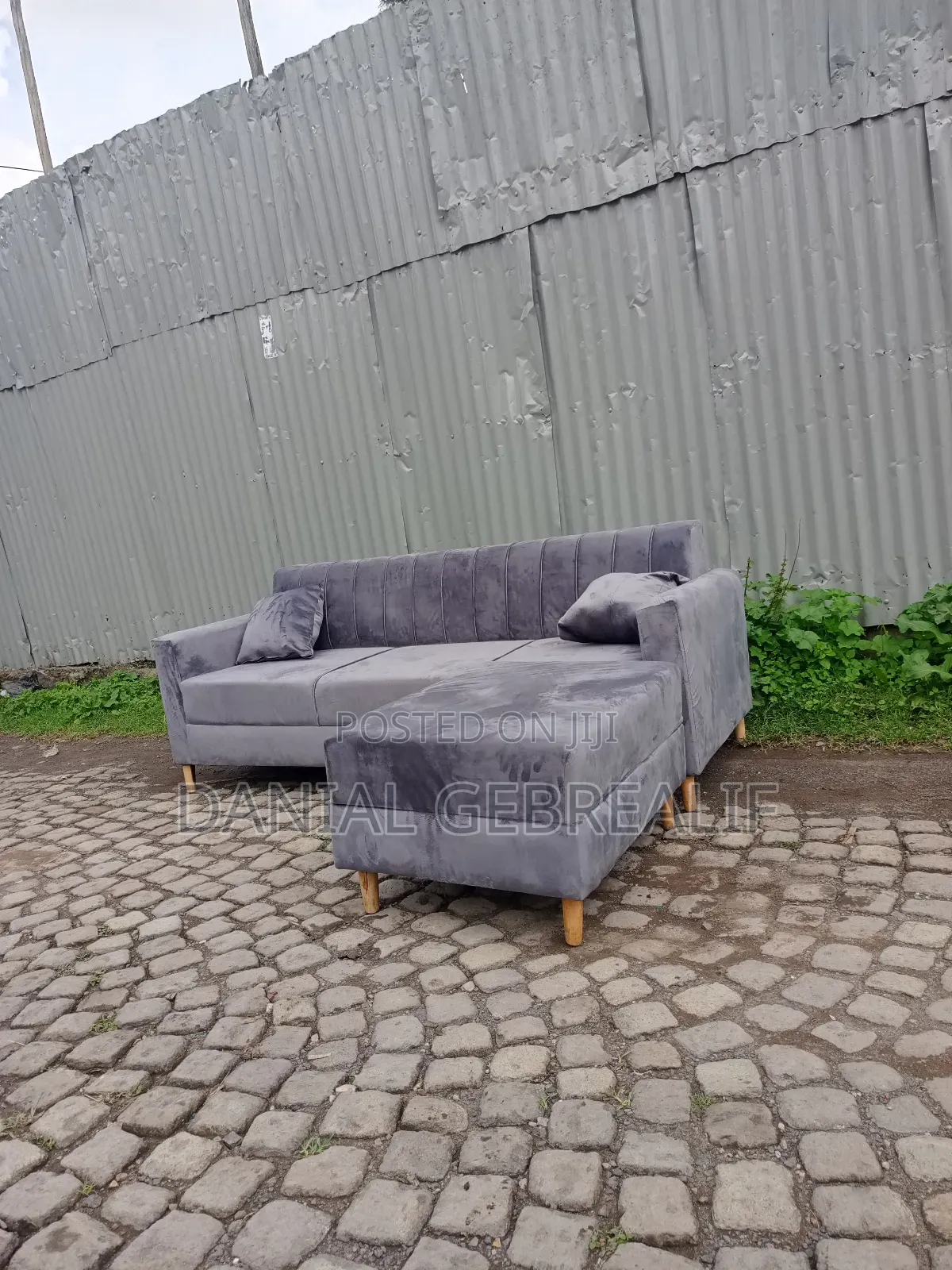 Sofa Code 4071