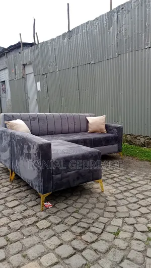Sofa Code 4074