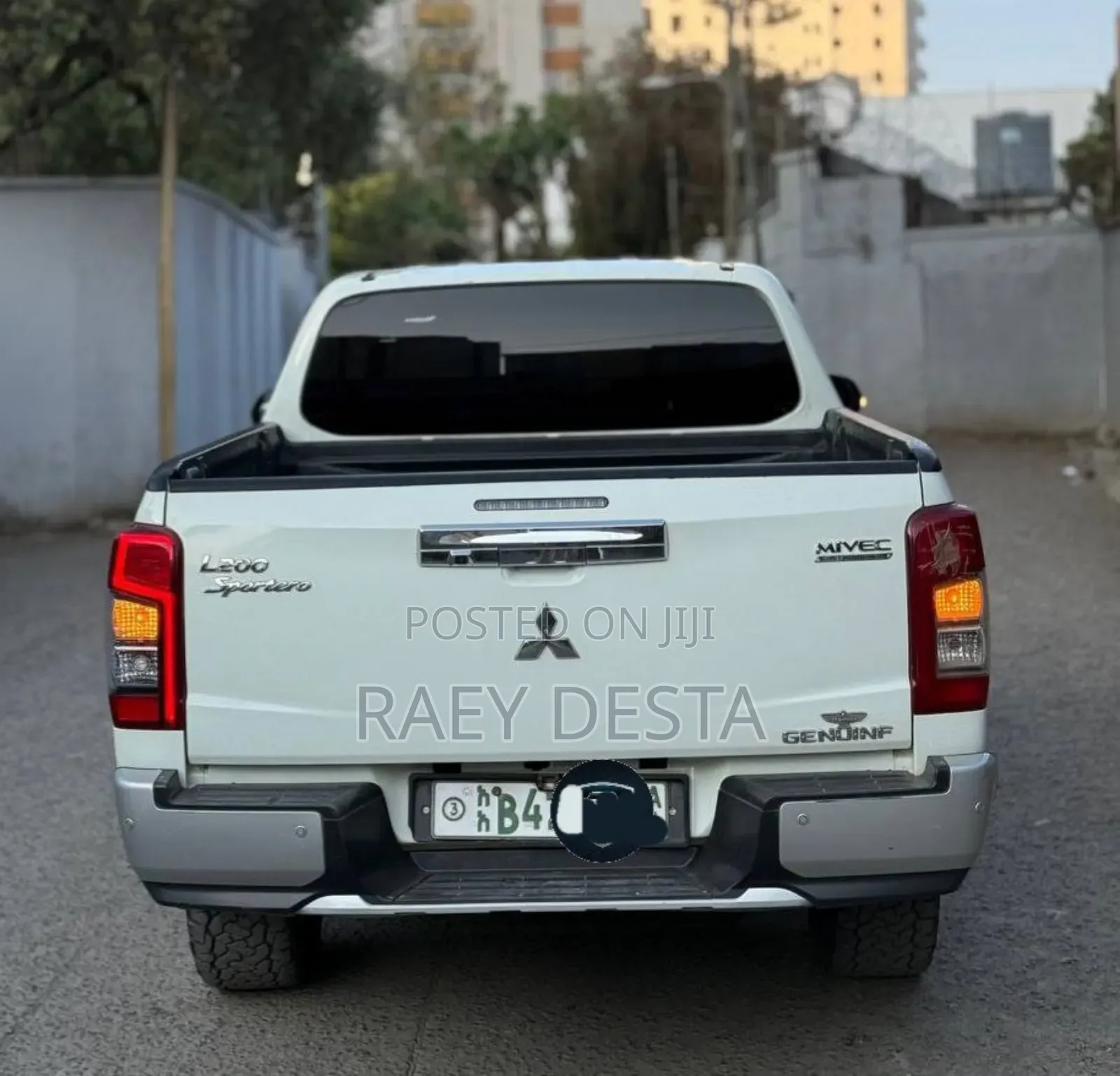 Mitsubishi L200 2022 White