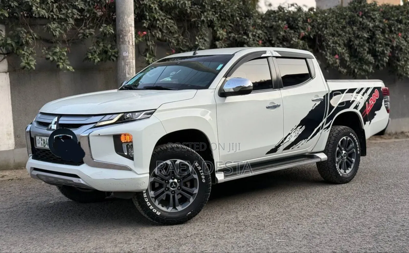 Mitsubishi L200 2022 White