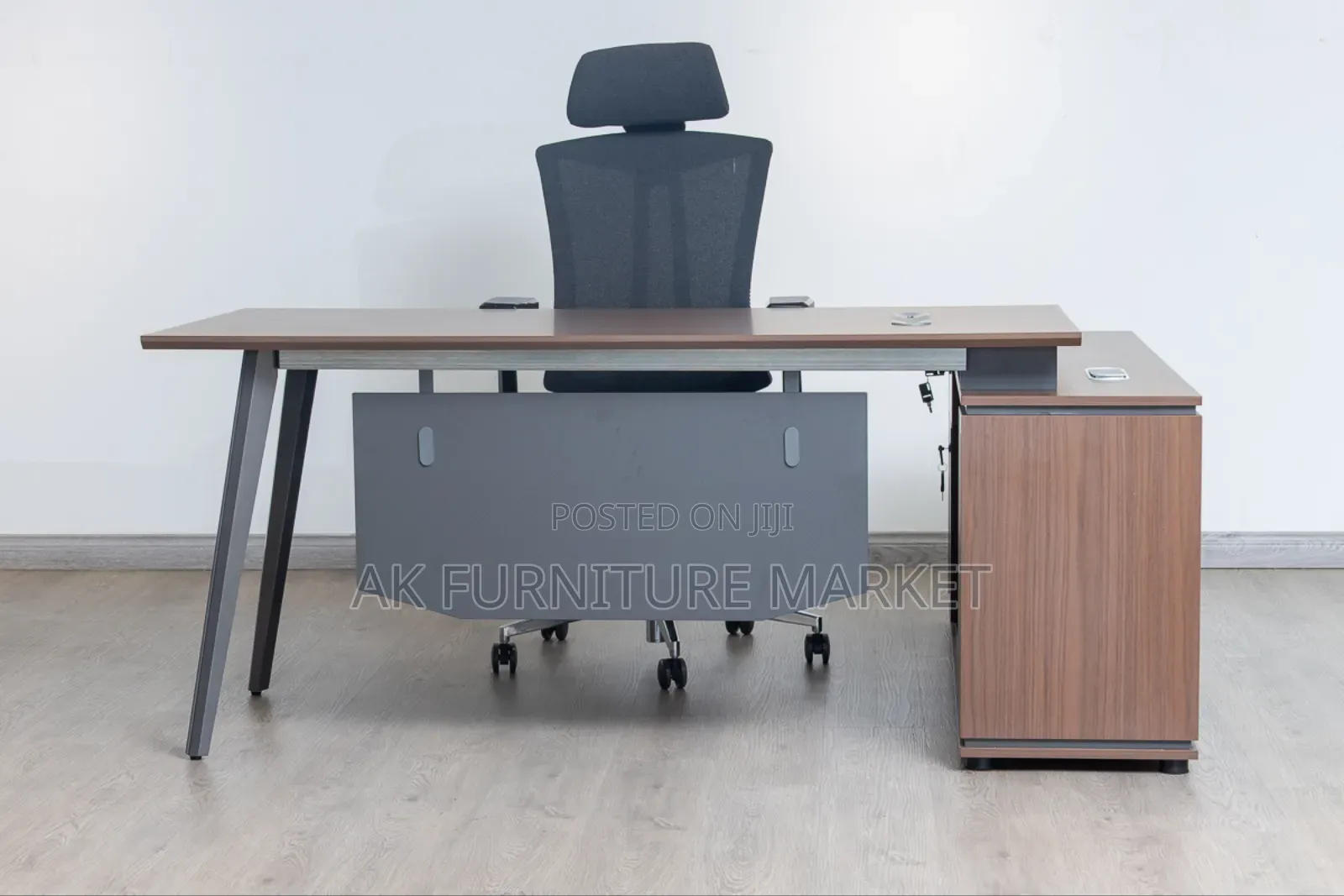 High Back Chair and L Shape Table