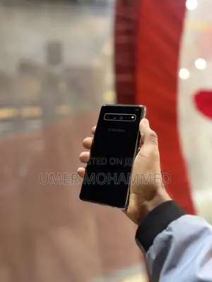 Samsung Galaxy S10 5G 256 GB Black