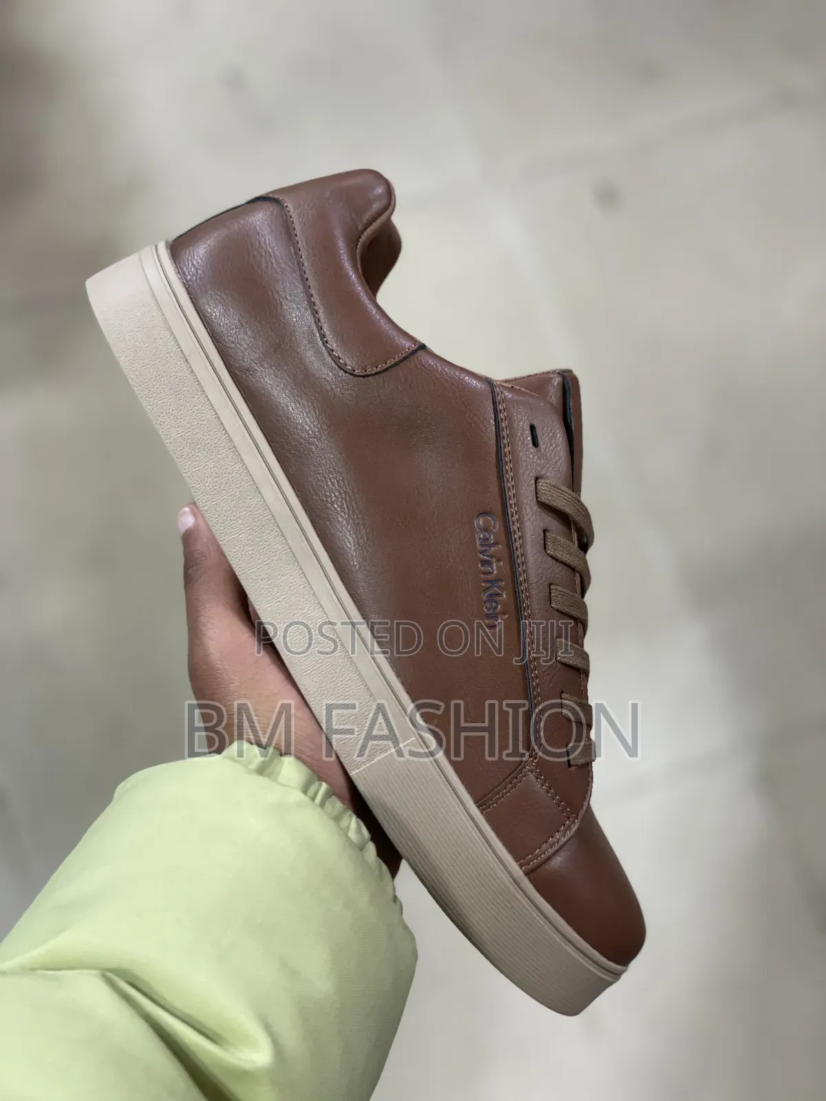 100% Original Calvin Klein - The Perfect Minimalist Design