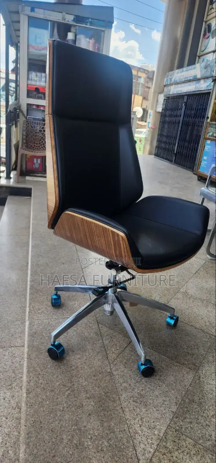 Quality Managerial Chair