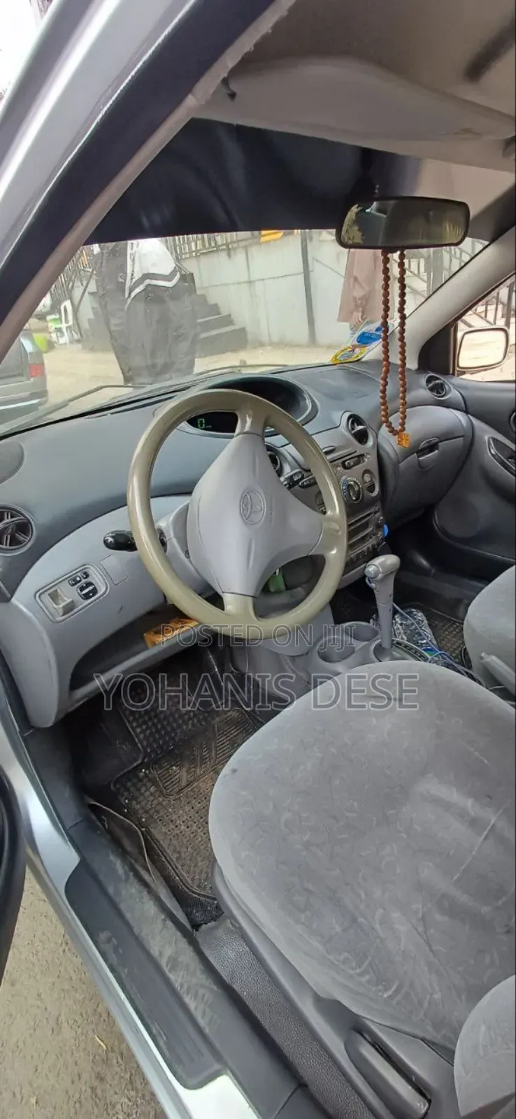 Toyota Vitz 2001 Teal