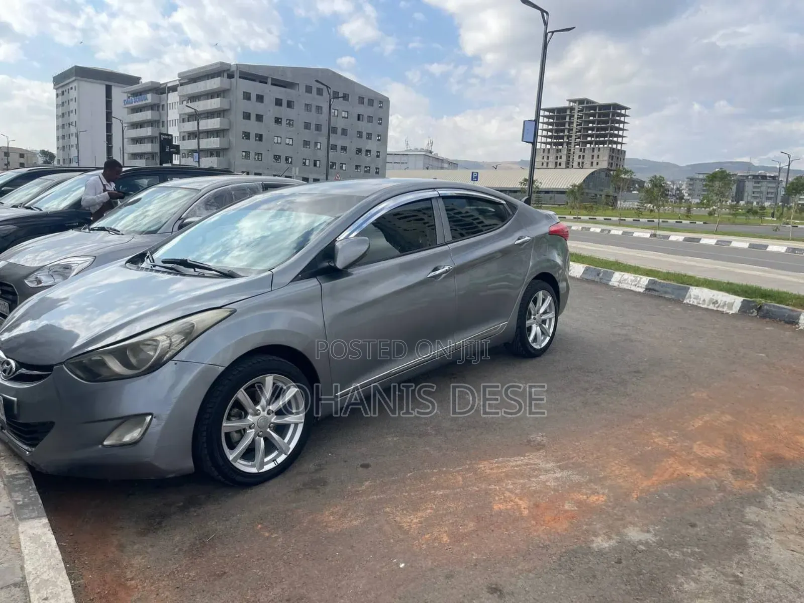 Hyundai Avante 2014 Beige