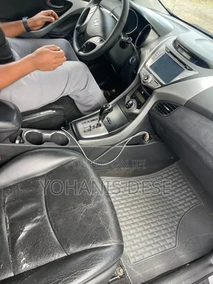 Hyundai Avante 2014 Beige