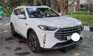 Jetour X70 Plus 2023 Off white