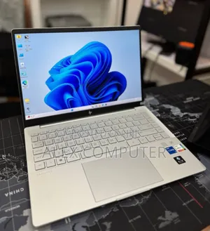 New Laptop HP Pavilion 14 16GB Intel Core i5 SSD 1T