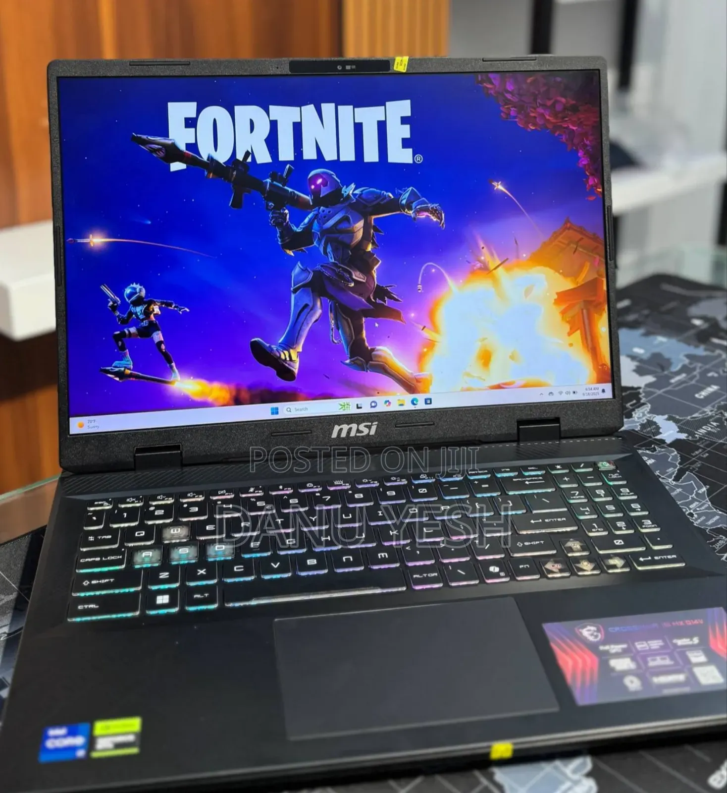New Laptop MSI Crosshair 15 16GB Intel Core I7 SSD 1T