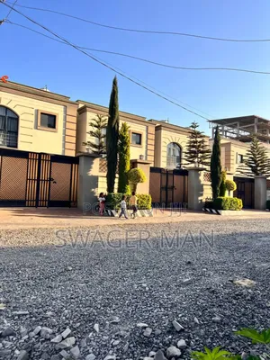 Furnished 5bdrm Townhouse/Terrace in Legetafo, Yeka for sale