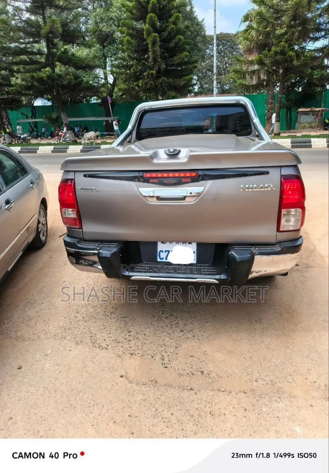 Toyota Hilux 2019 Silver