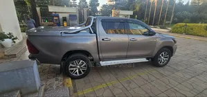Toyota Hilux 2019 Silver