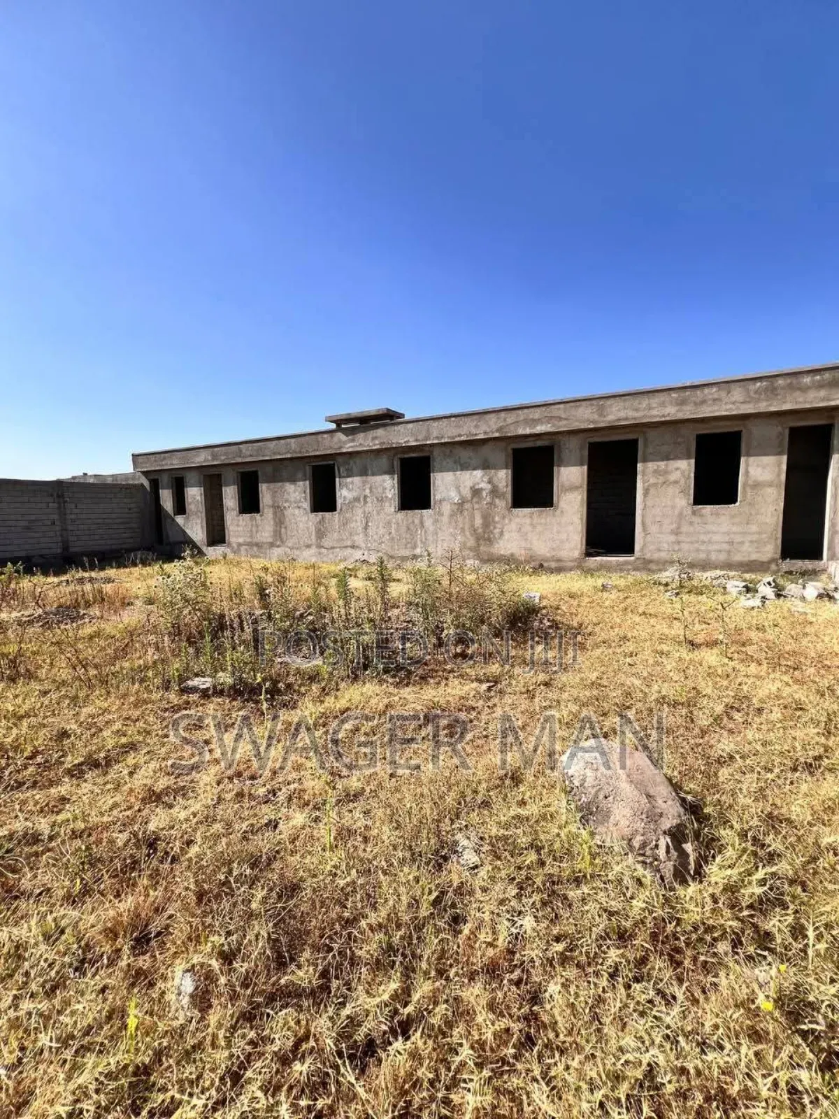 5bdrm Villa In Lege Tafo Abebech, Yeka For Sale