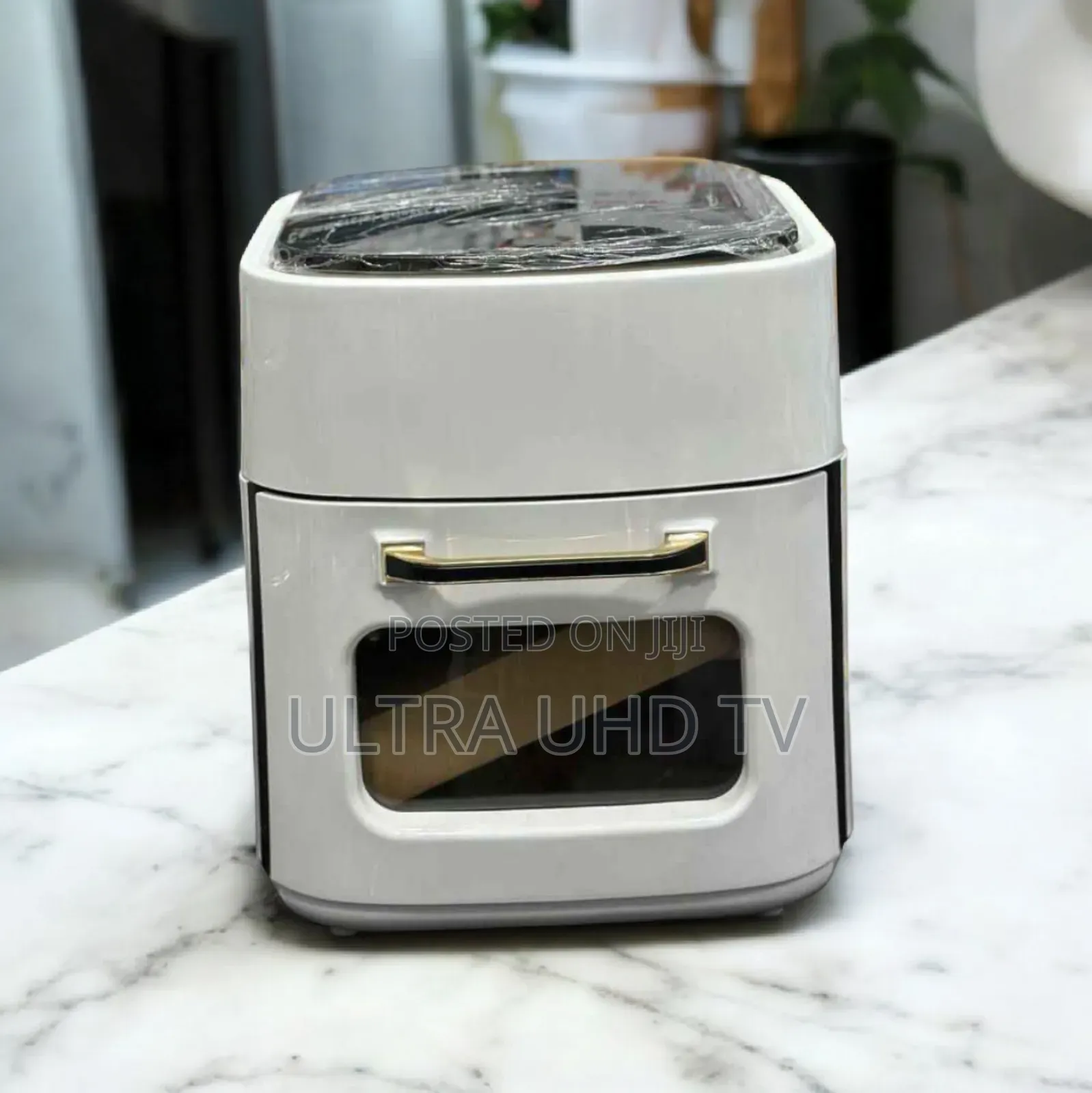 Af Air Frayer 15l Capacity. The Appliance Features a One-Touch LCD