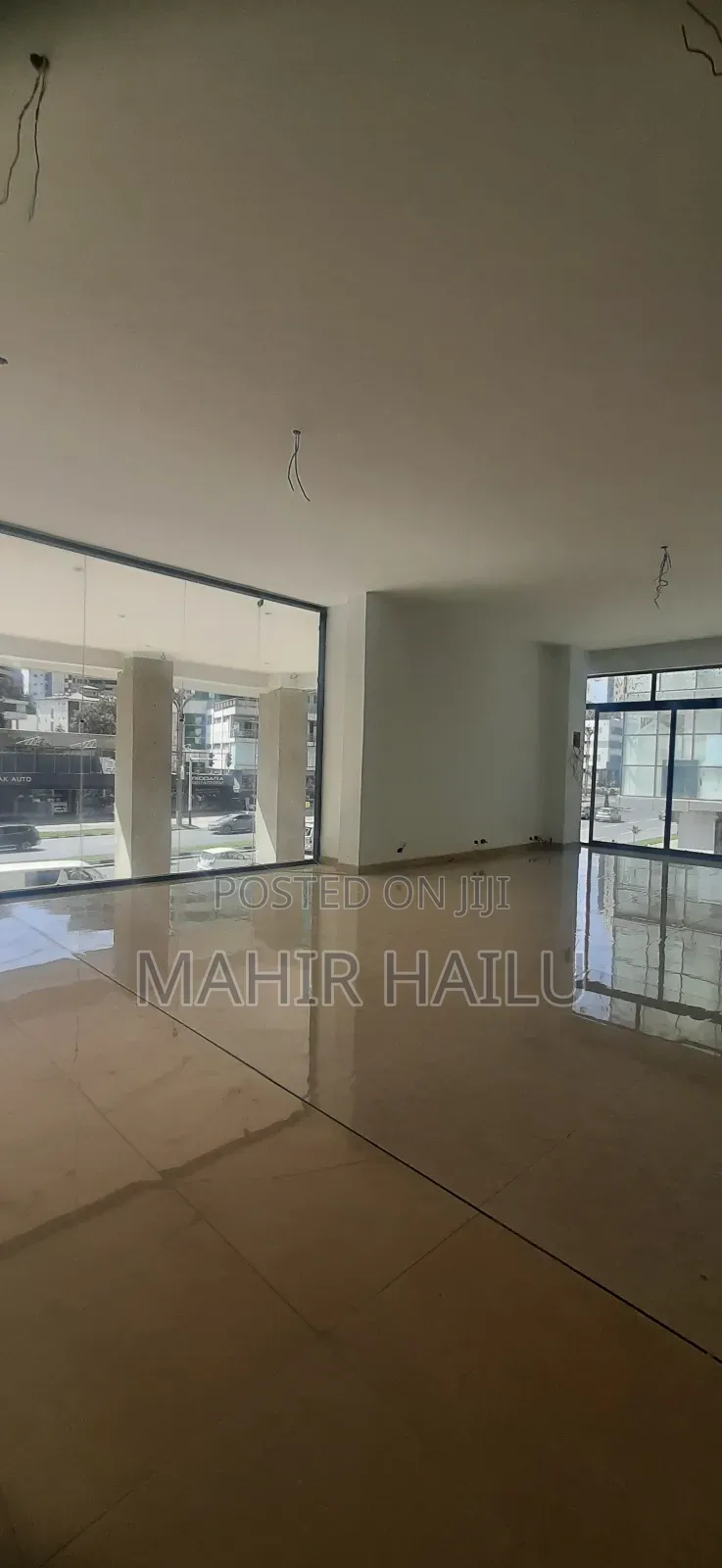 Luxury House Rent for Cafe ,Office