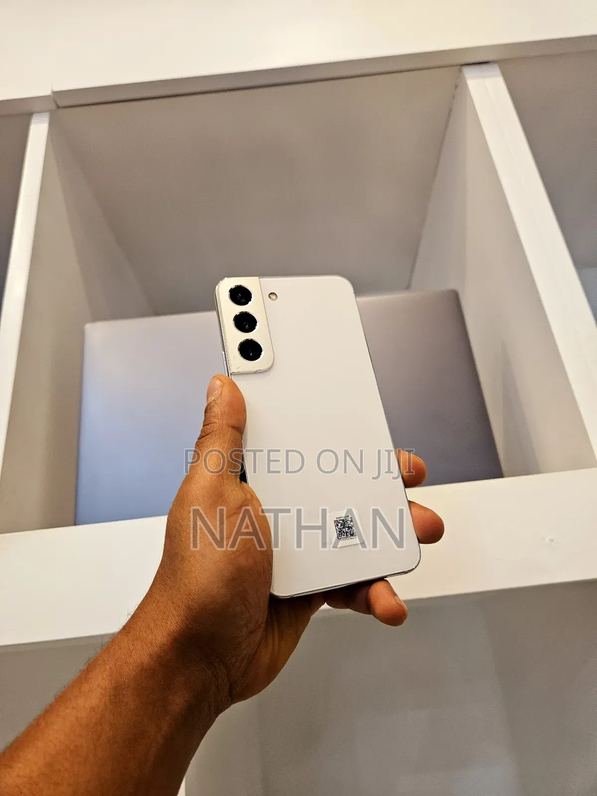 New Samsung Galaxy S22 5G 128 GB White