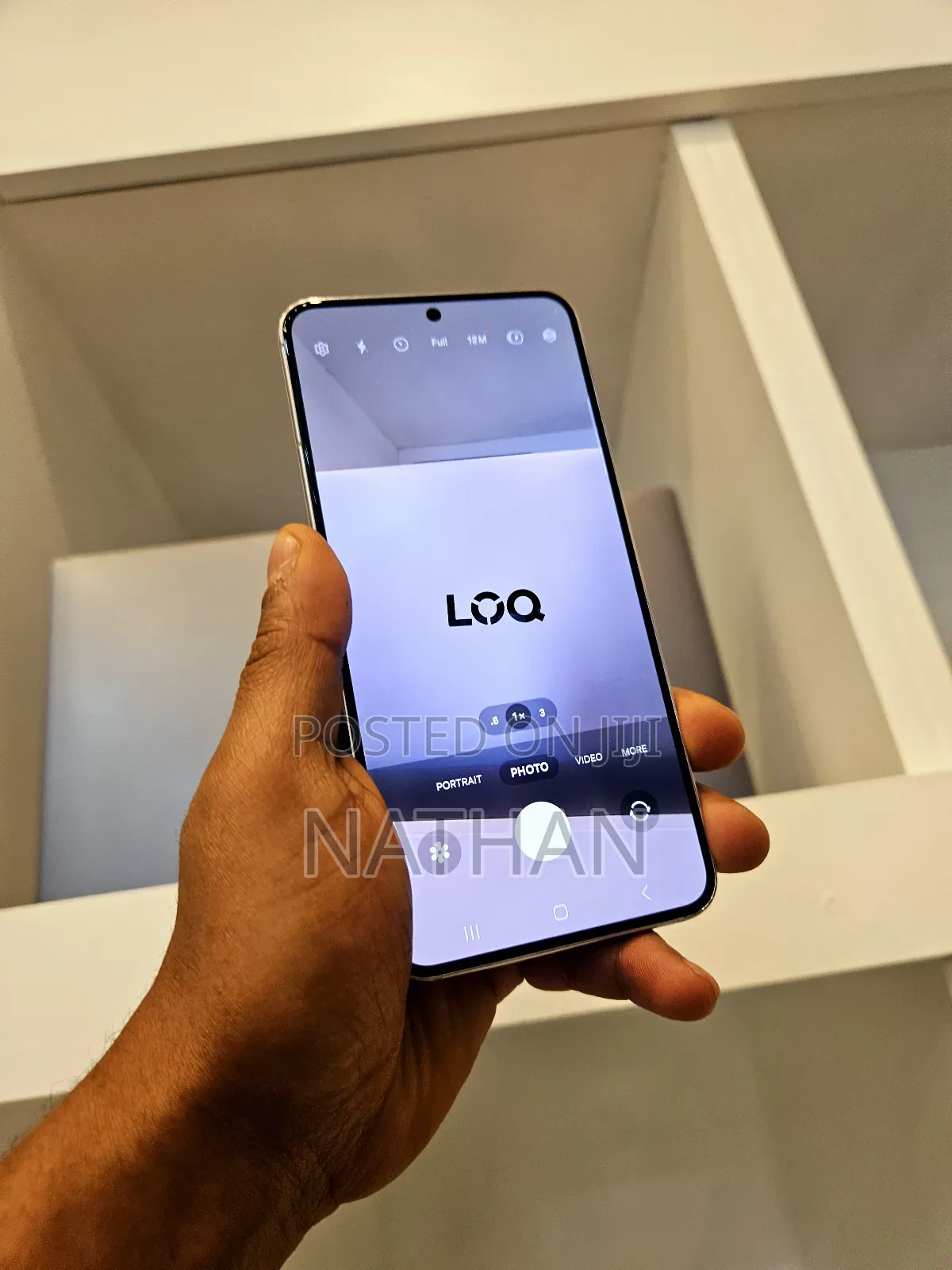 New Samsung Galaxy S22 5G 128 GB White