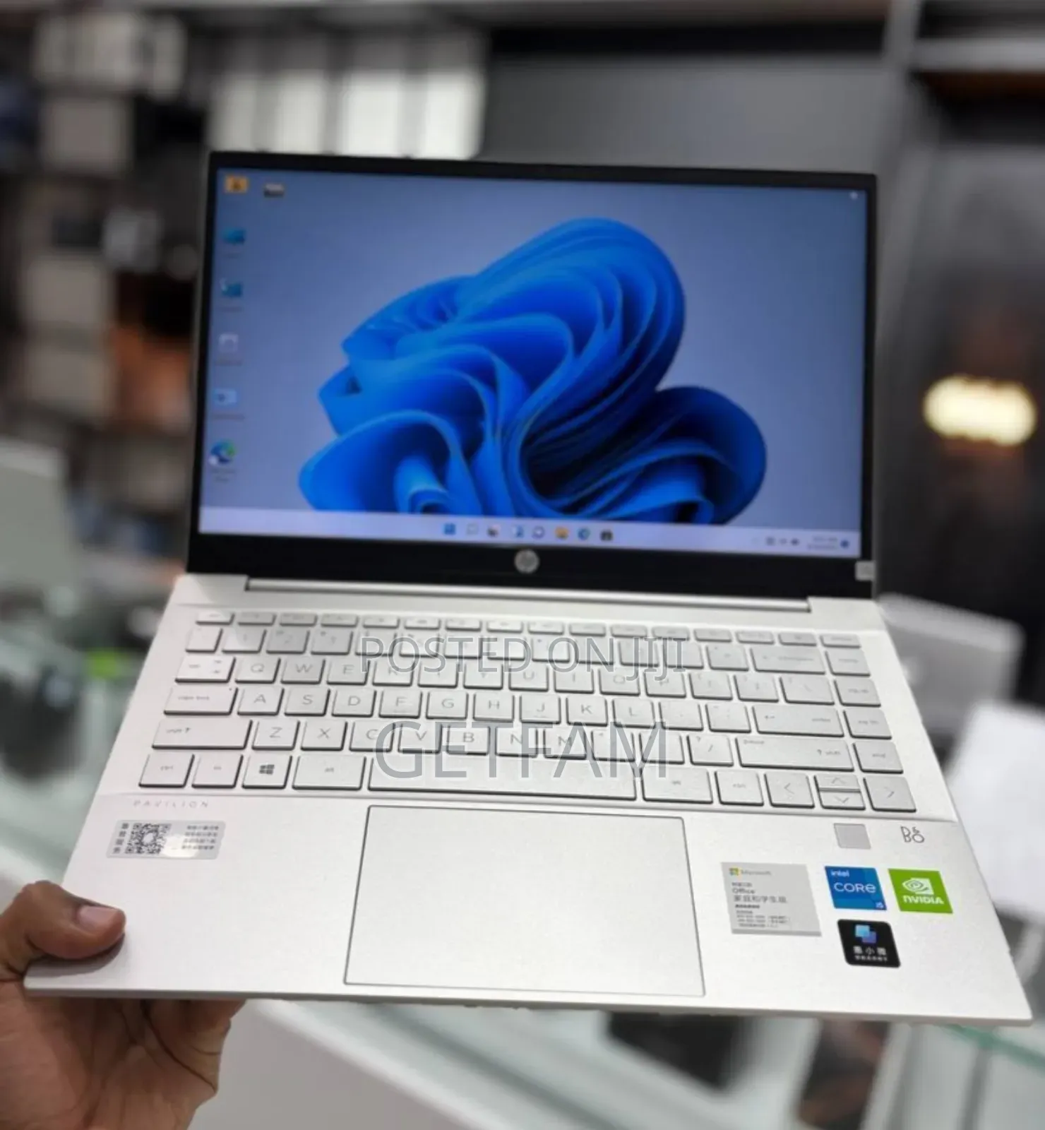 New Laptop HP Pavilion 15 16GB Intel Core I5 SSD 512GB