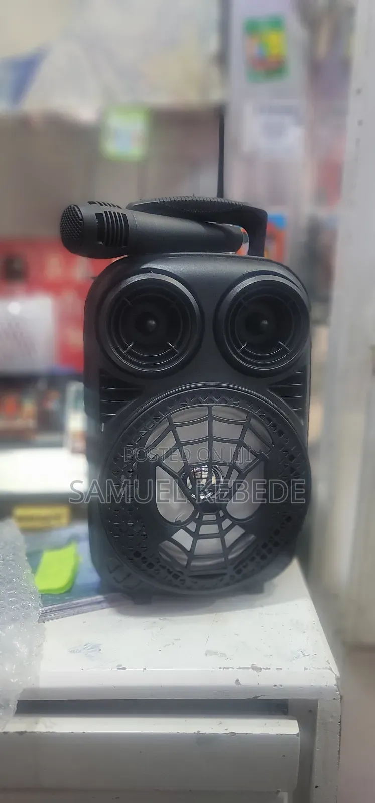 ምርጥ ስፒከር አሪፍ ድምፅ ያለው የራሱ ማይክ አለው