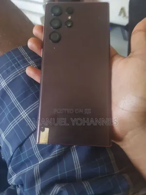 Samsung Galaxy S22 Ultra 5G 128 GB Red