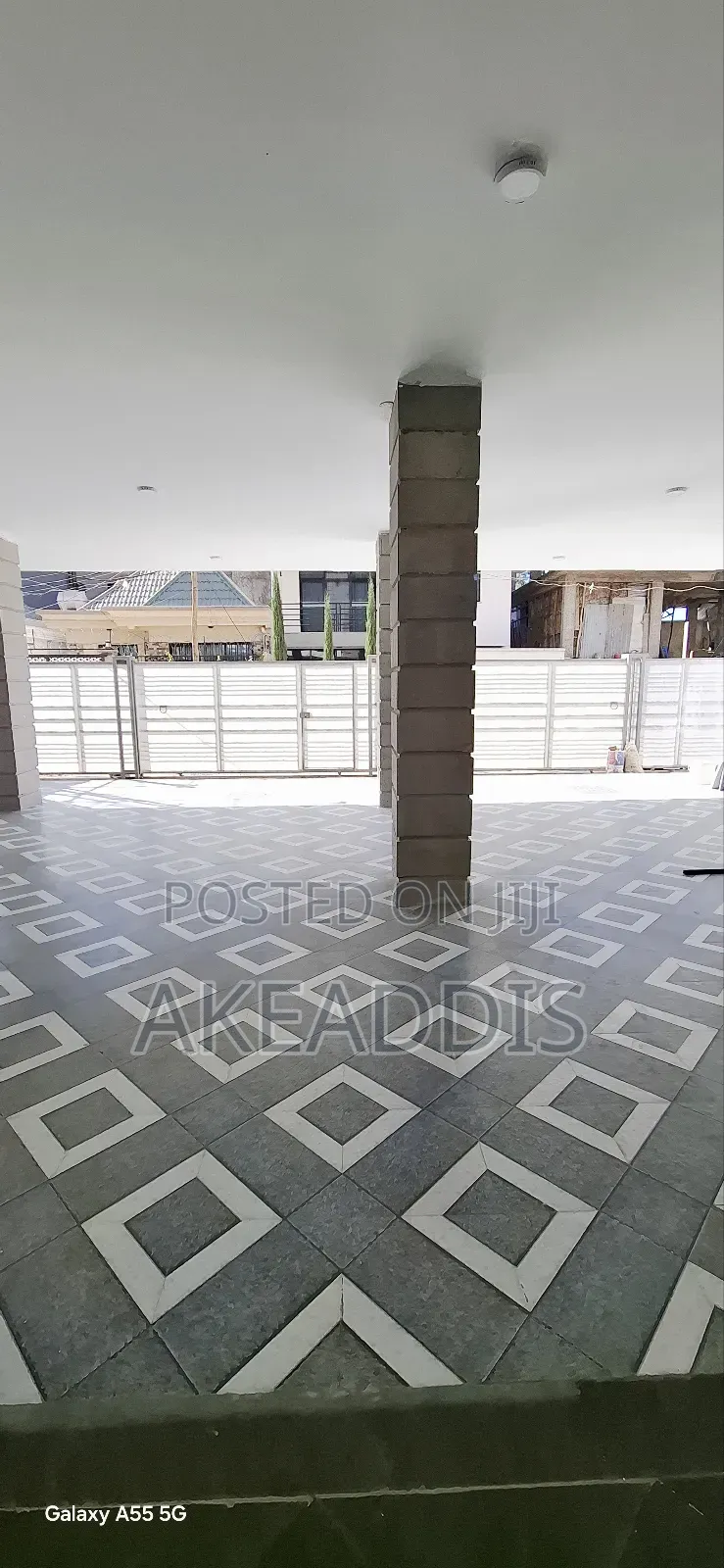 Furnished 3bdrm Apartment in Bole Ayat for sale