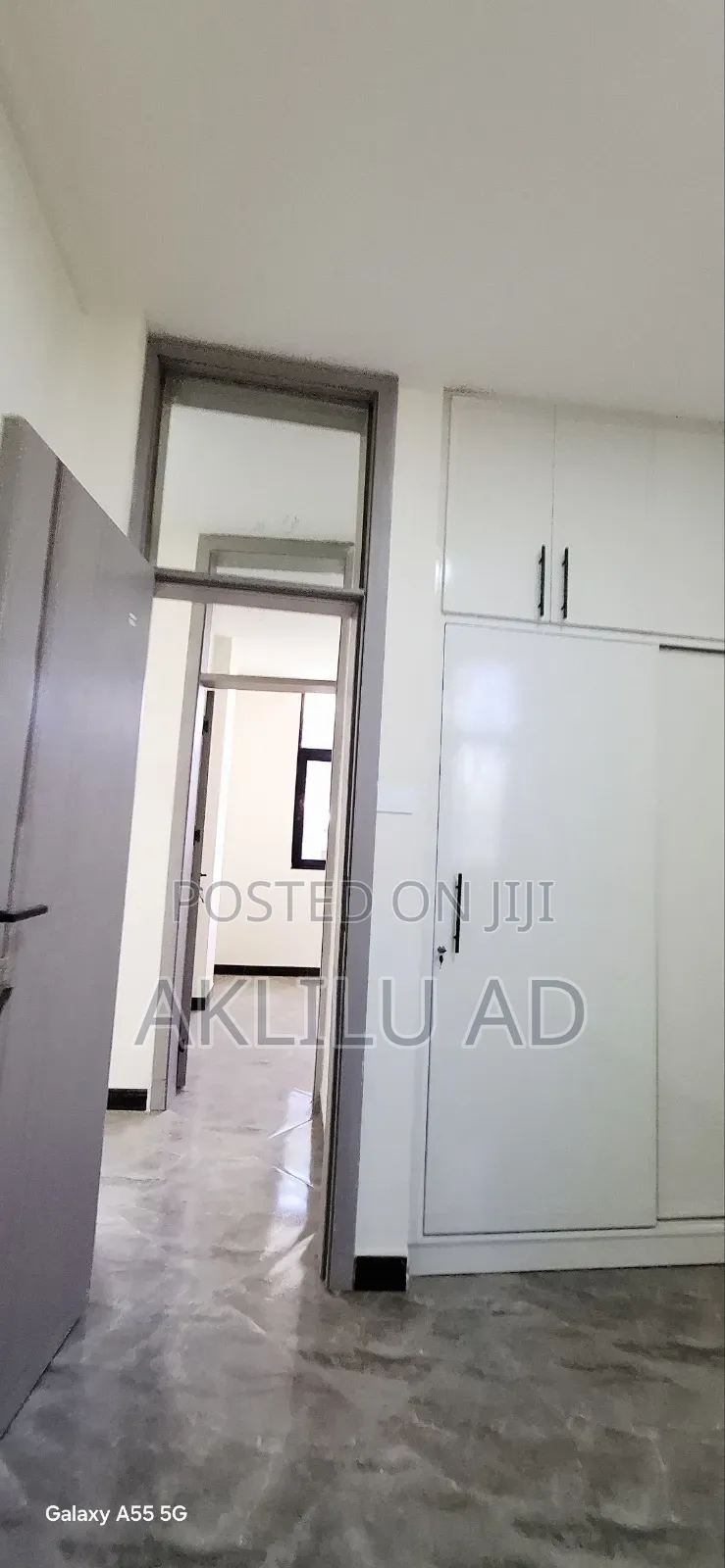 Furnished 3bdrm Apartment in Bole Ayat for sale