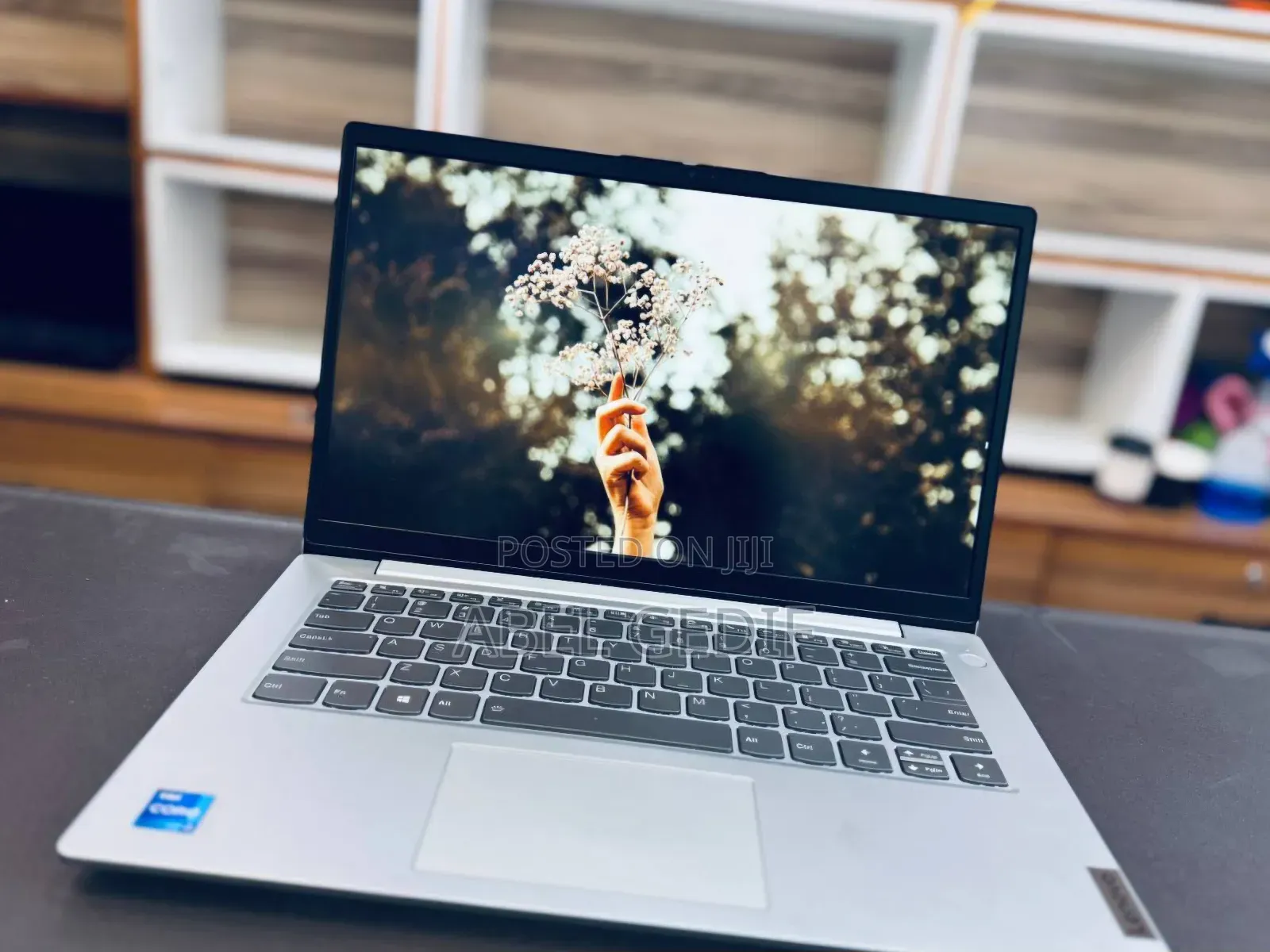 New Laptop Lenovo 16GB Intel Core I7 SSD 512GB