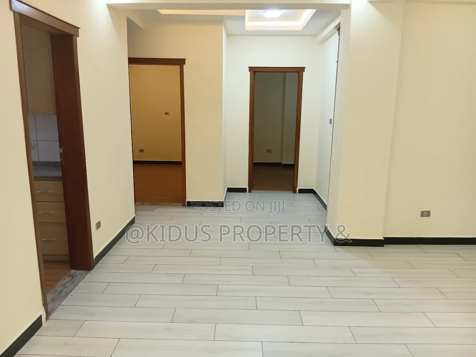 3bdrm Apartment in Mekaele, Nifas Silk-Lafto for rent