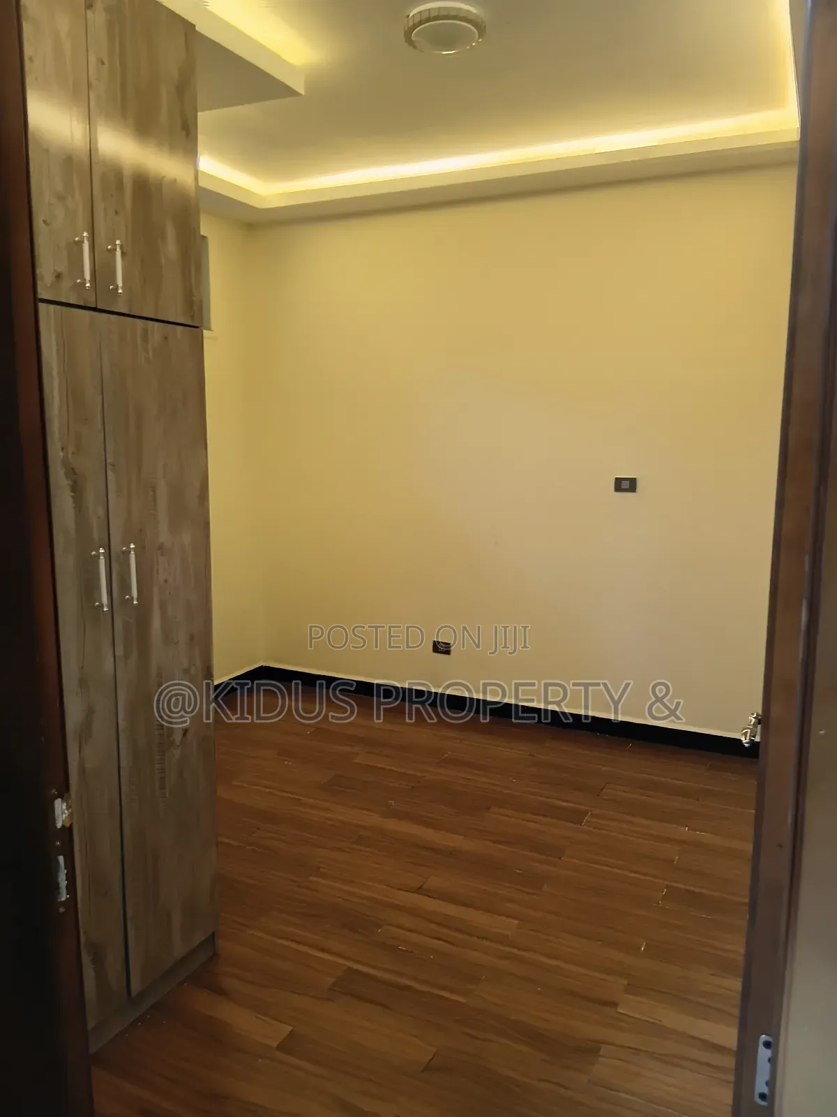 3bdrm Apartment in Mekaele, Nifas Silk-Lafto for rent