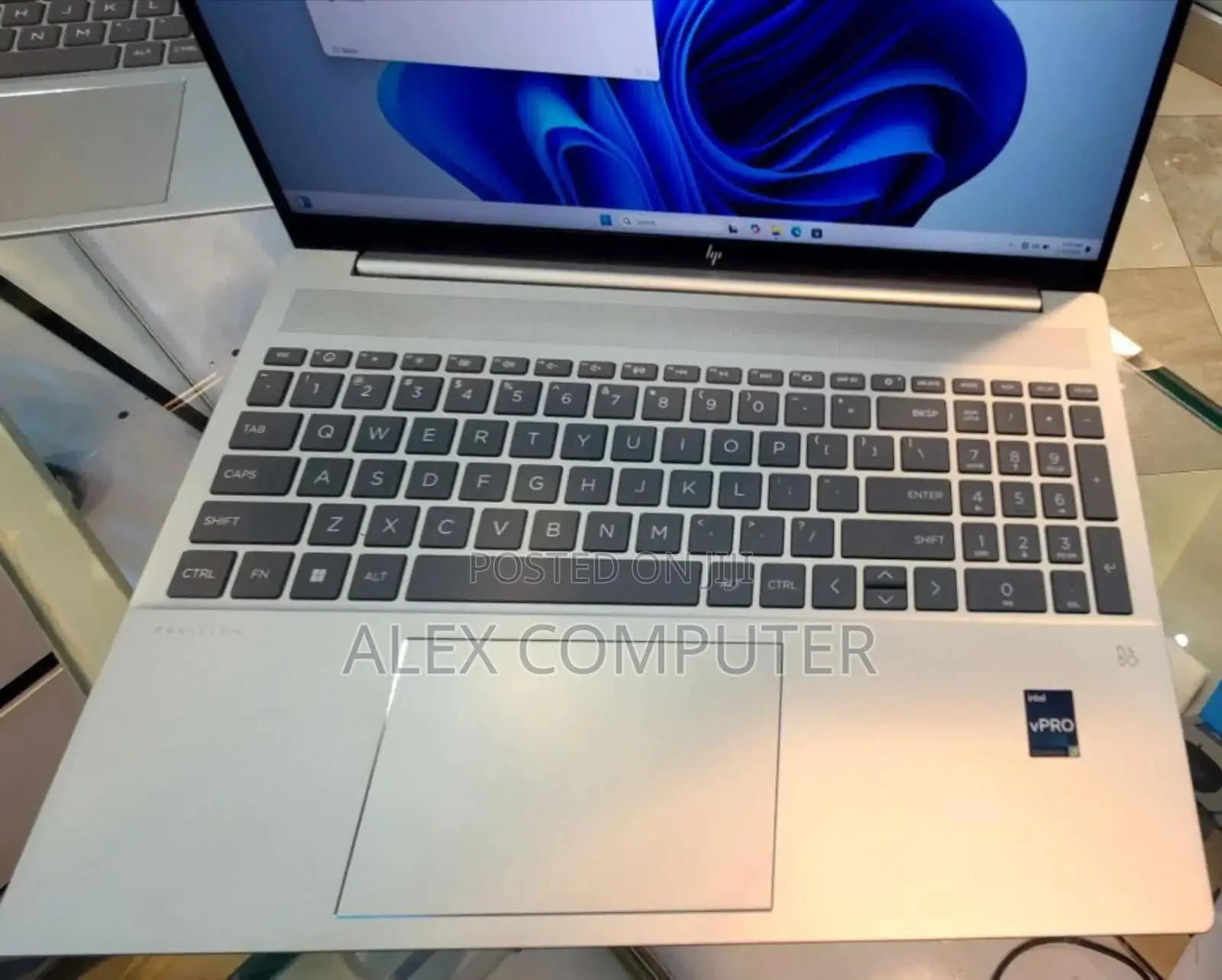 New Laptop HP Pavilion 15 16GB Intel Core I7 SSD 1T