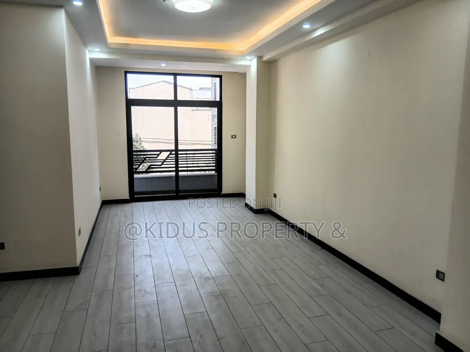 2bdrm Apartment in Mekaele, Nifas Silk-Lafto for rent