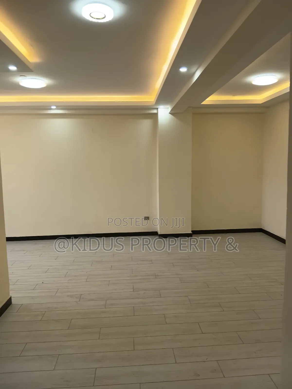 2bdrm Apartment in Mekaele, Nifas Silk-Lafto for rent