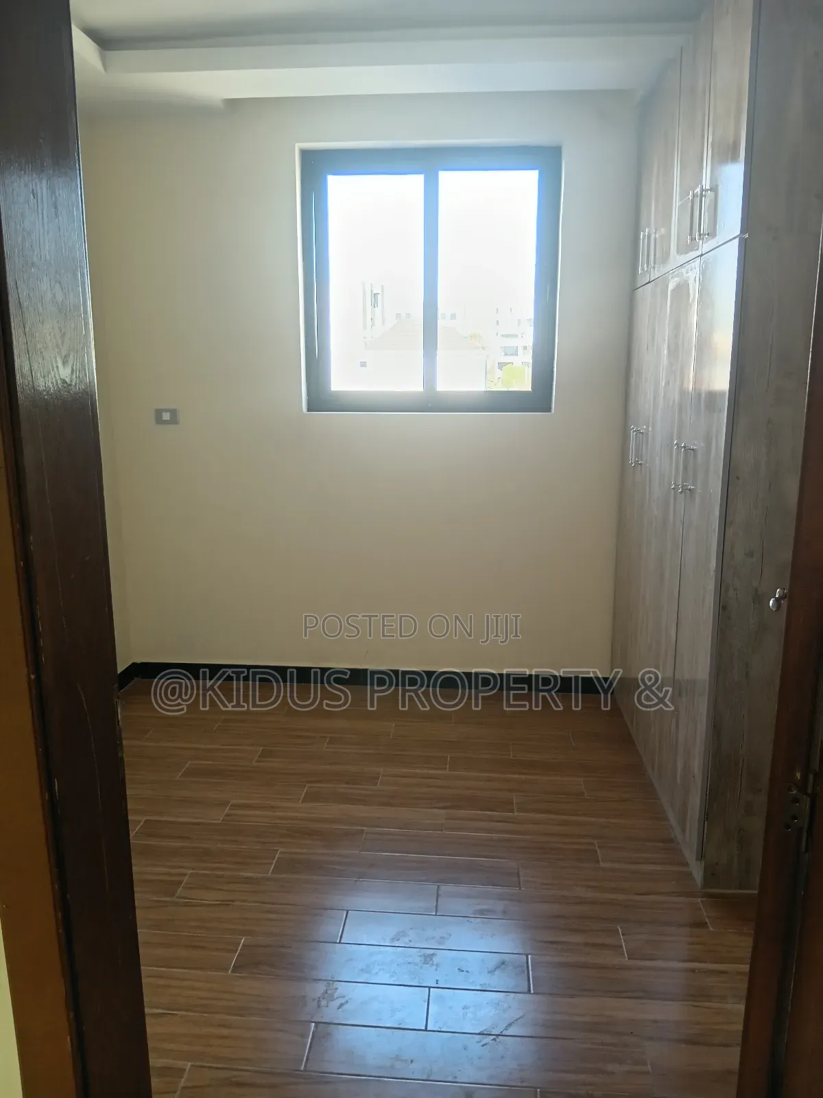 2bdrm Apartment in Mekaele, Nifas Silk-Lafto for rent