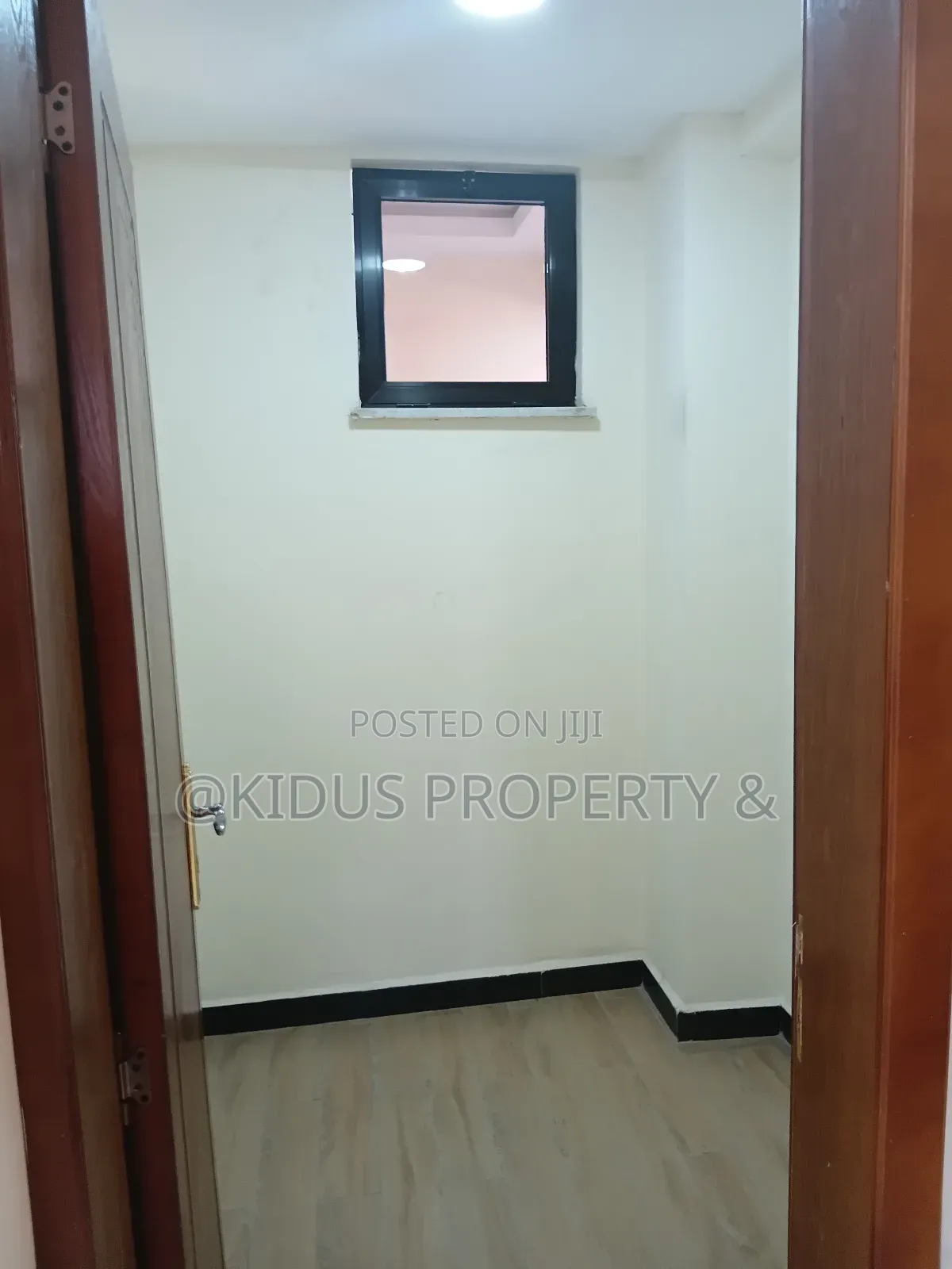 2bdrm Apartment in Mekaele, Nifas Silk-Lafto for rent