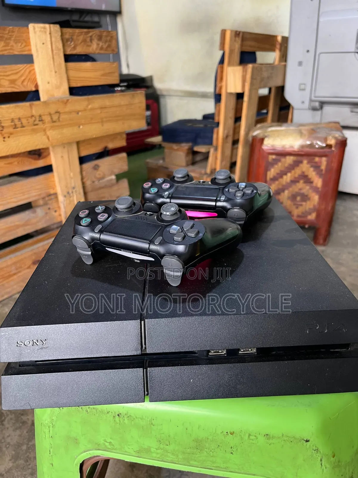 የሚሸጥ ፒኤስ 4 Ps4