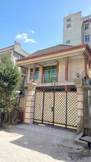 4bdrm Apartment in ለሽያጭ የቀረበ ዘመናዊ ጂ+1, Bole for sale