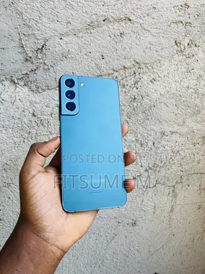 New Samsung Galaxy S22 5G 128 GB Blue