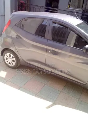 Hyundai Eon 2016 Gray