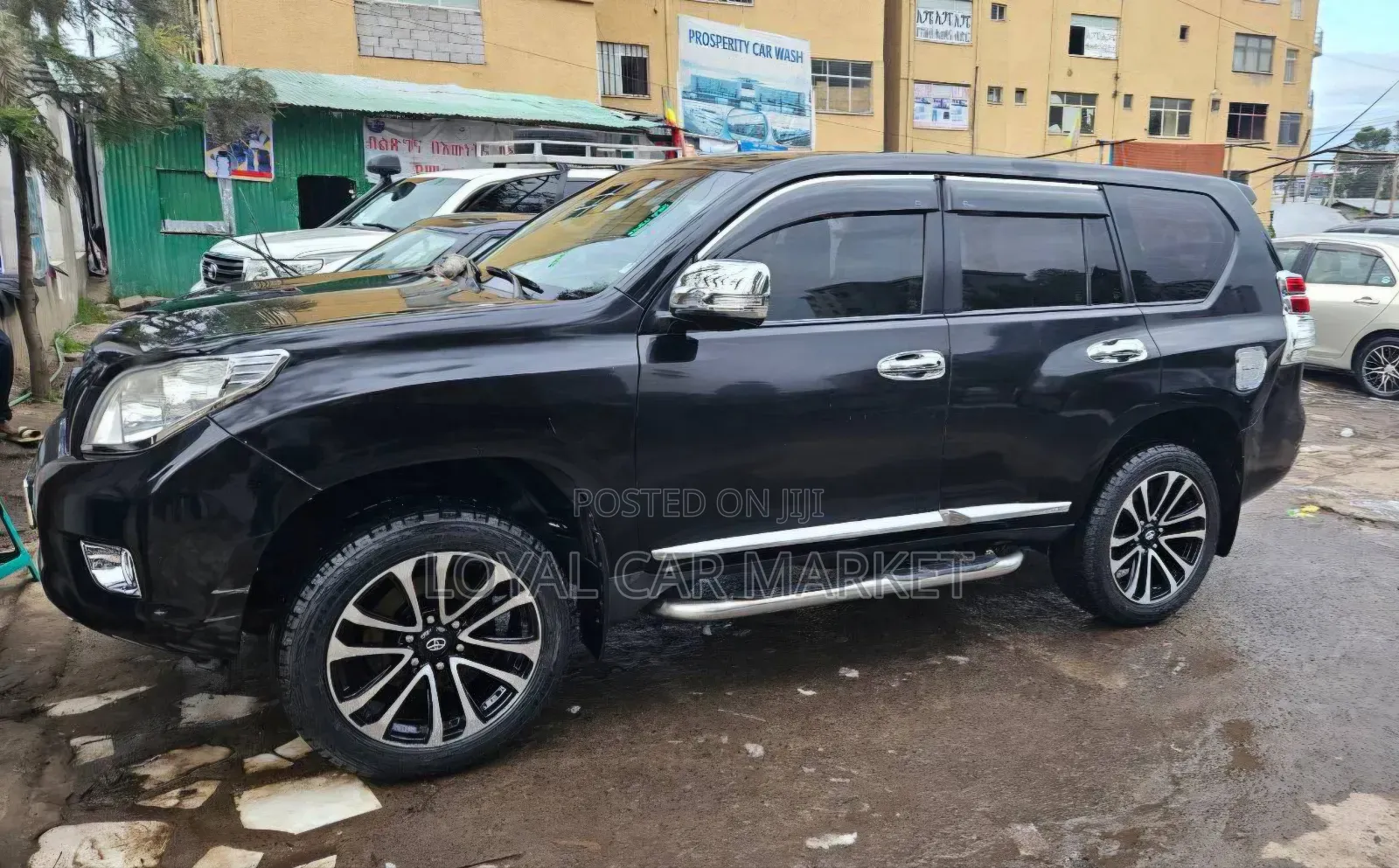 Toyota Land Cruiser Prado 2011 Black