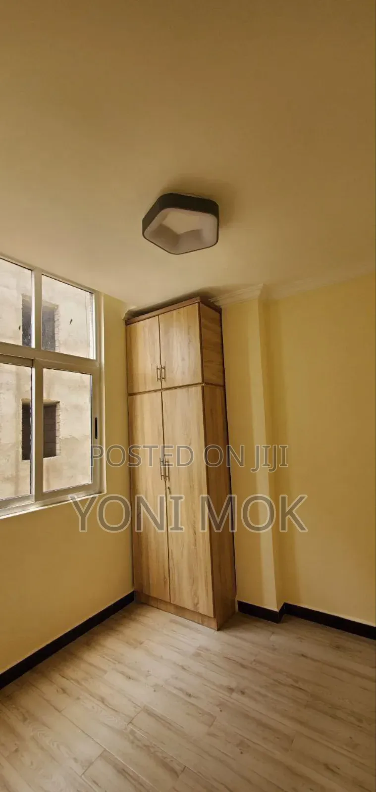 20bdrm Apartment in Akaky Kaliti for sale