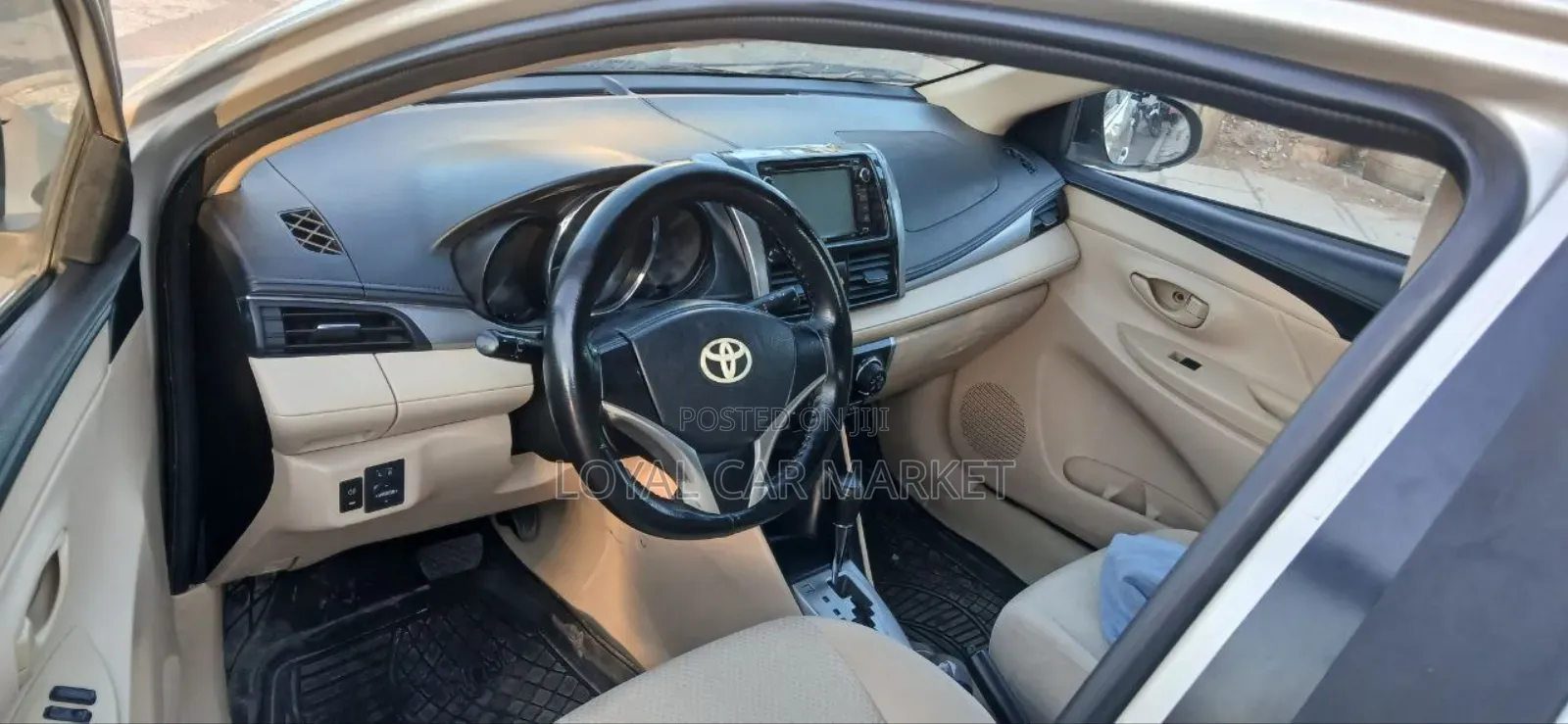Toyota Yaris 2016 Ivory