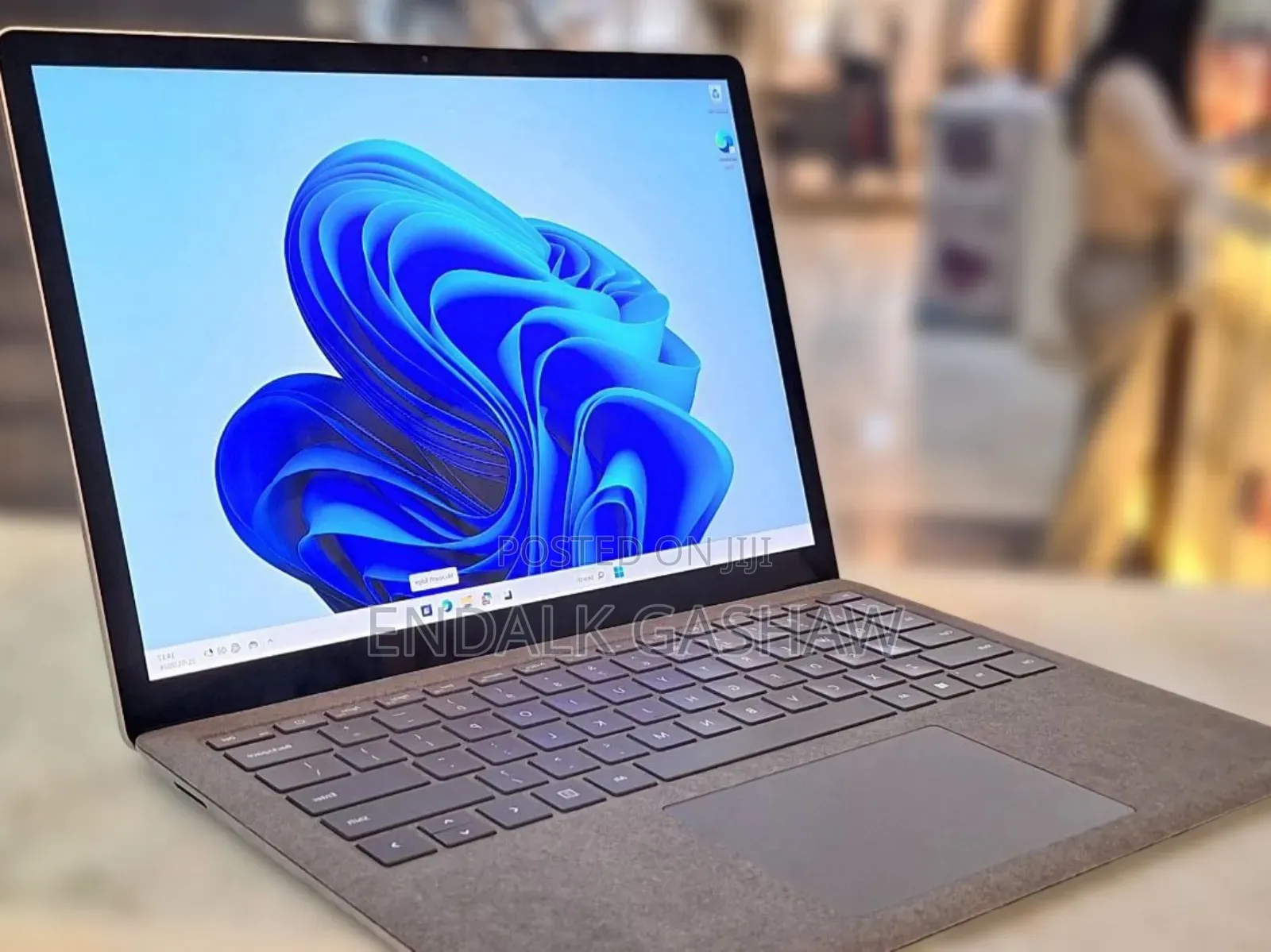 New Laptop Microsoft Surface Laptop 3 16GB Intel Core I7 SSD 256GB