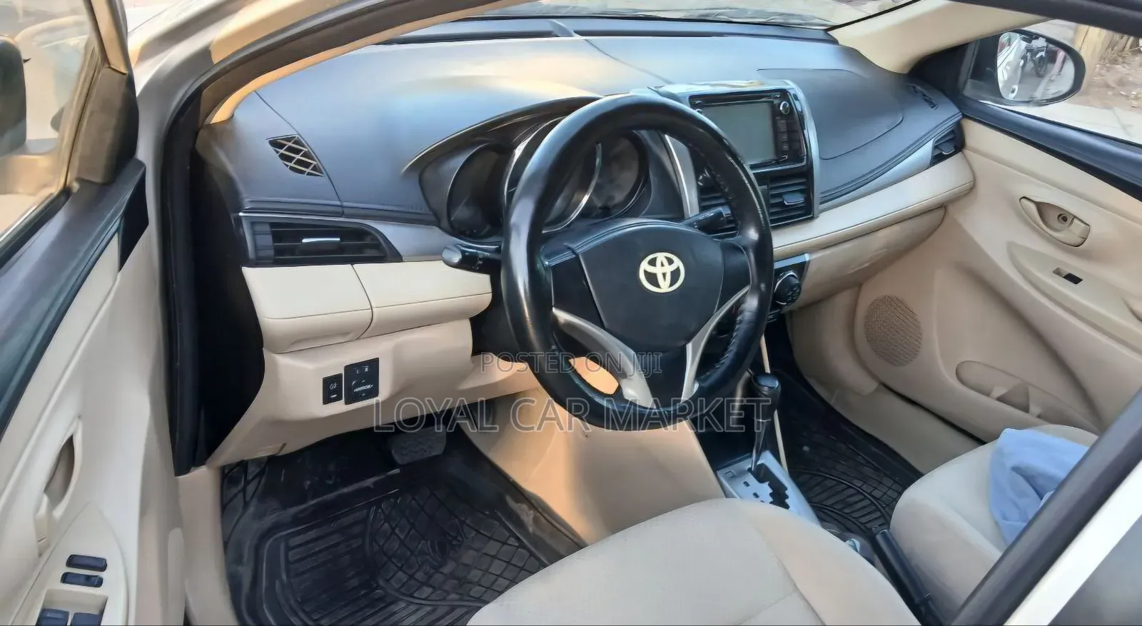 Toyota Yaris 2016 Ivory