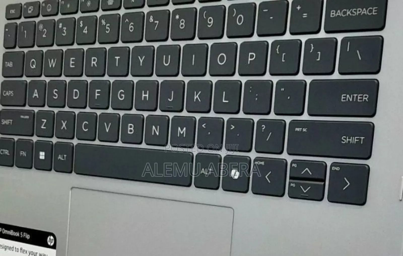 New Laptop HP OmniBook 5 Flip 16GB Intel Core Ultra 7 SSD 512GB