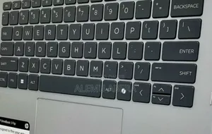 New Laptop HP OmniBook 5 Flip 16GB Intel Core Ultra 7 SSD 512GB