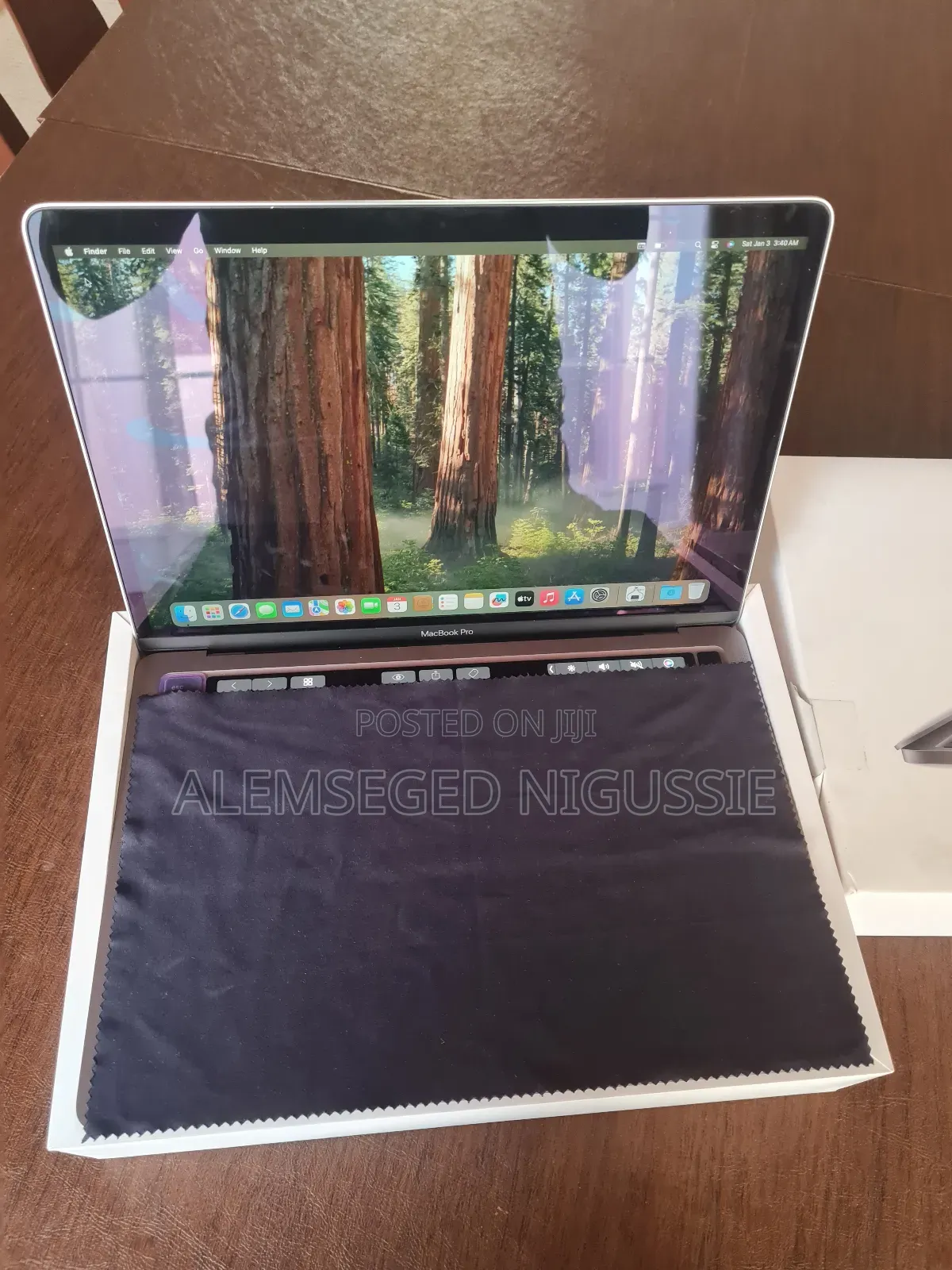 Laptop Apple MacBook Pro 2020 8GB Intel Core I5 SSD 256GB