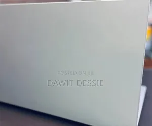 New Laptop Lenovo 12GB Intel Core I7 SSD 512GB