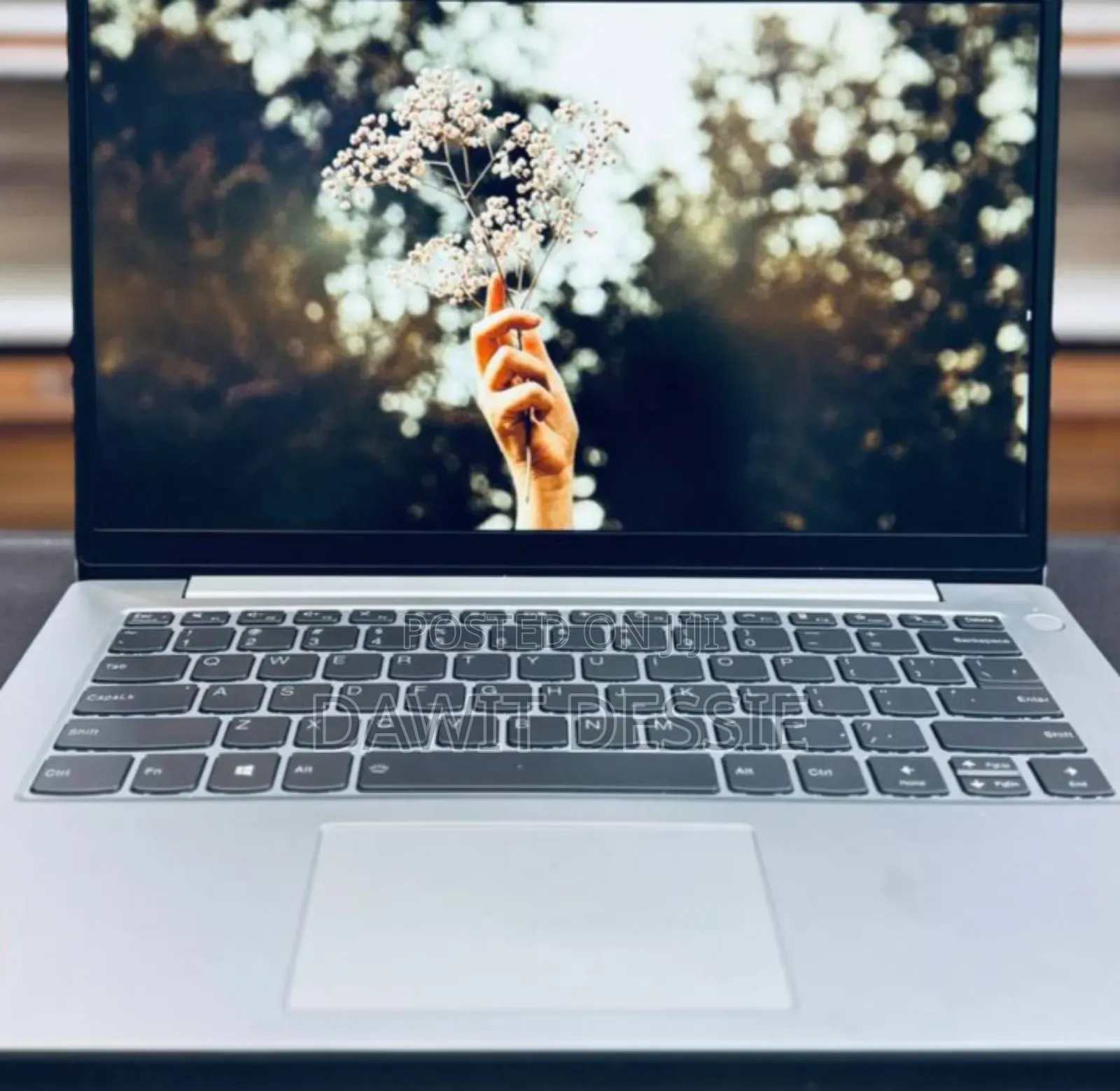 New Laptop Lenovo 12GB Intel Core I7 SSD 512GB